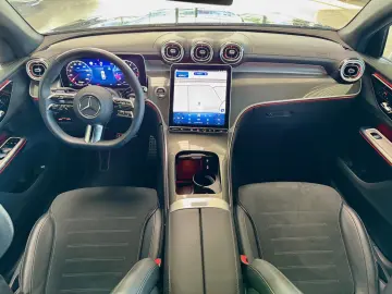 GLC 300 4M Coupé AMG Night Kamera AHK Memory KEY