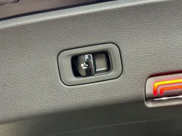 GLC 300 4M Coupé AMG Night Kamera AHK Memory KEY