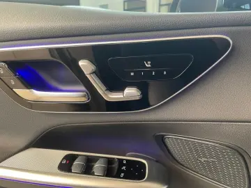 GLC 200 4M Avantg. Totwi. AHK Pano 360  LED SHZ