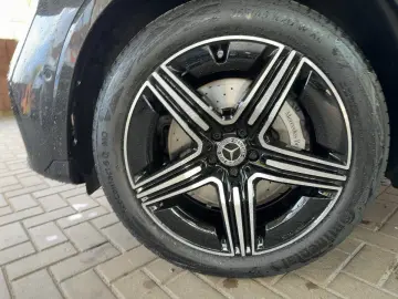 GLC 200 4M AMG Line Burm DigiLight HeadUp KeyGo