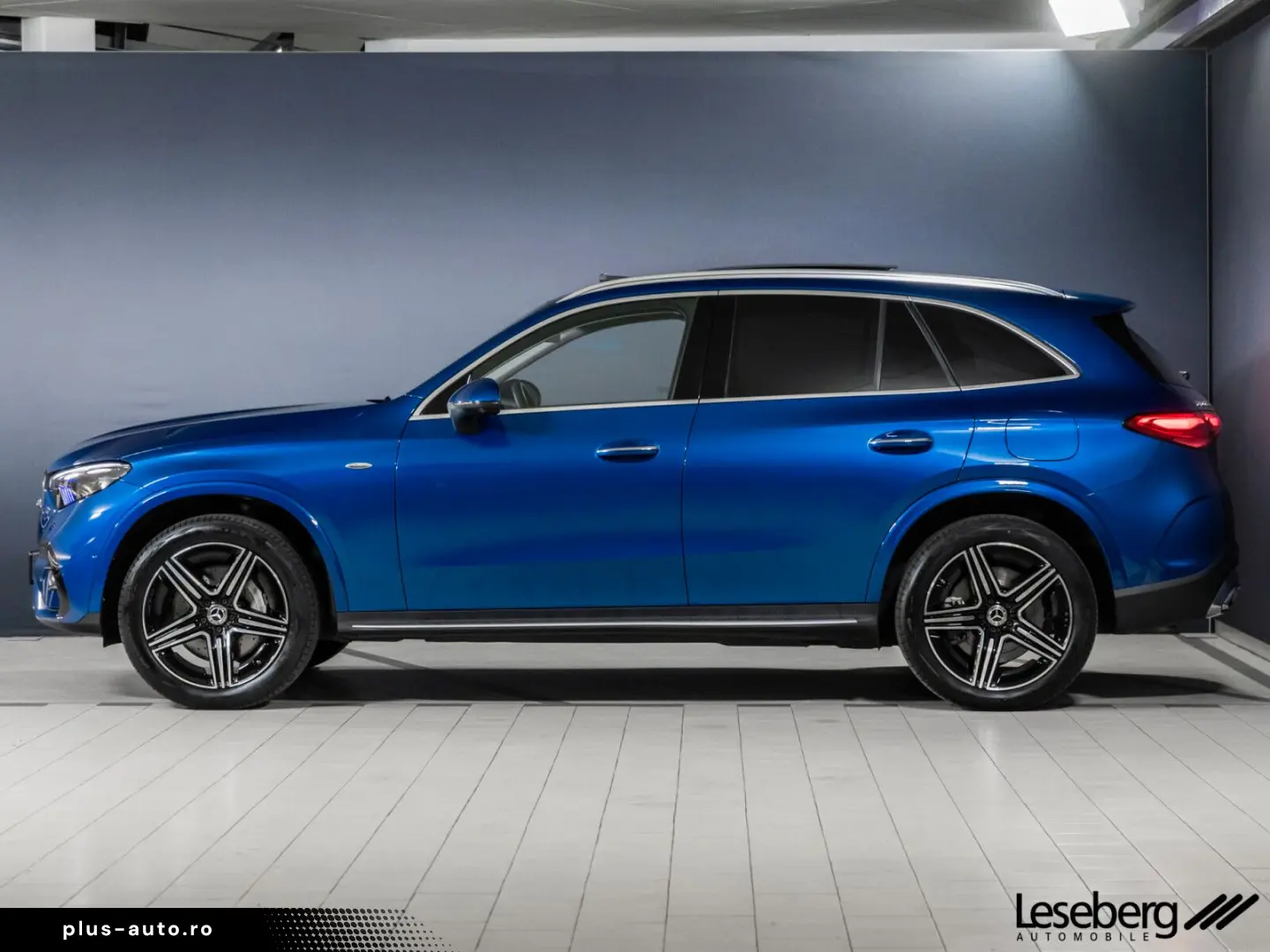 GLC 300 e 4M AMG DIG.LIGHT AHK Pano Distro 360