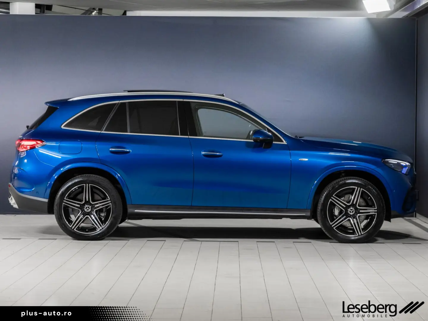 GLC 300 e 4M AMG DIG.LIGHT AHK Pano Distro 360