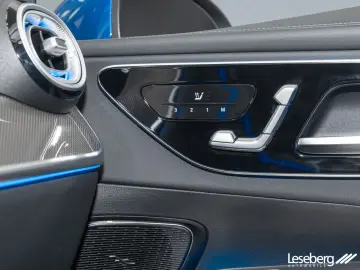 GLC 300 e 4M AMG DIG.LIGHT AHK Pano Distro 360