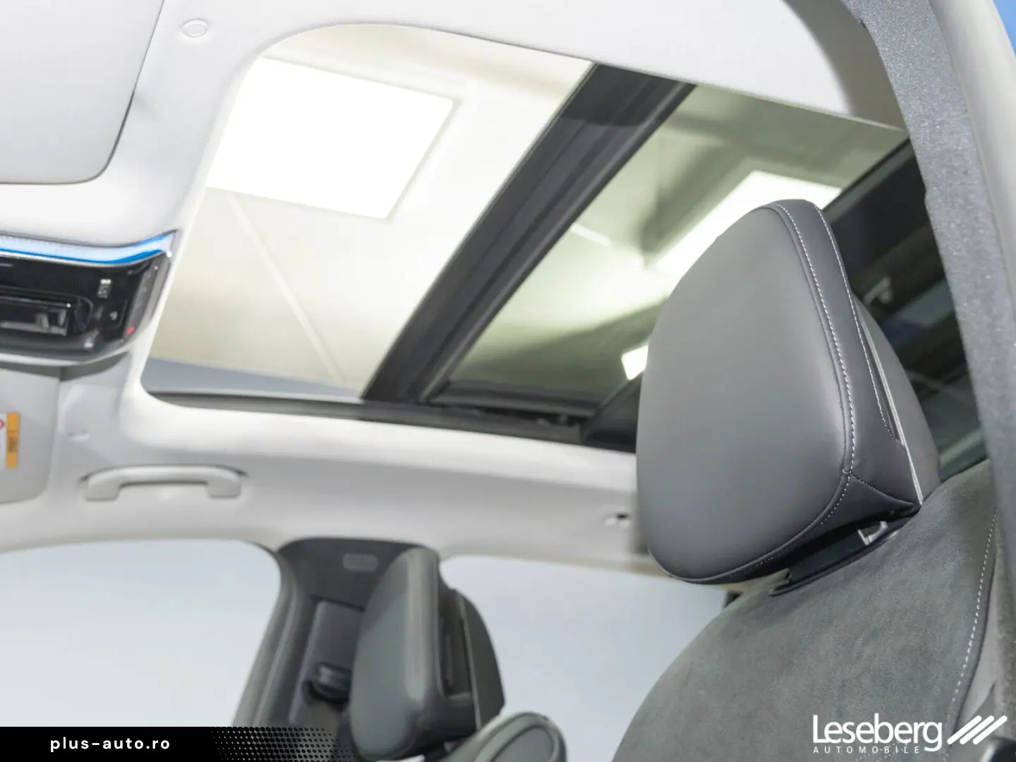 GLC 300 e 4M AMG DIG.LIGHT AHK Pano Distro 360