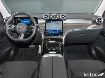 GLC 300 e 4M AMG DIG.LIGHT AHK Pano Distro 360