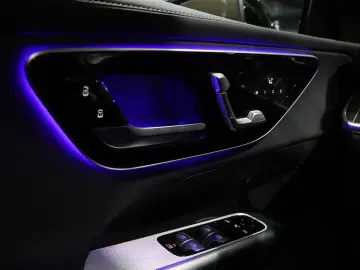 GLC 300 de 4M AMG-LINE   PANORAMA   LASER   TOP