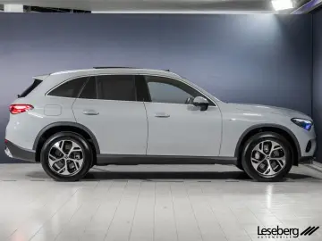 GLC 300 e 4M Avantgarde DIG.LIGHT AHK Pano HUD