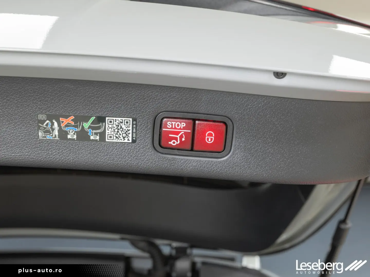 GLC 300 e 4M Avantgarde DIG.LIGHT AHK Pano HUD