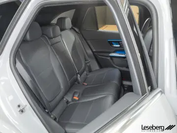 GLC 300 e 4M Avantgarde DIG.LIGHT AHK Pano HUD