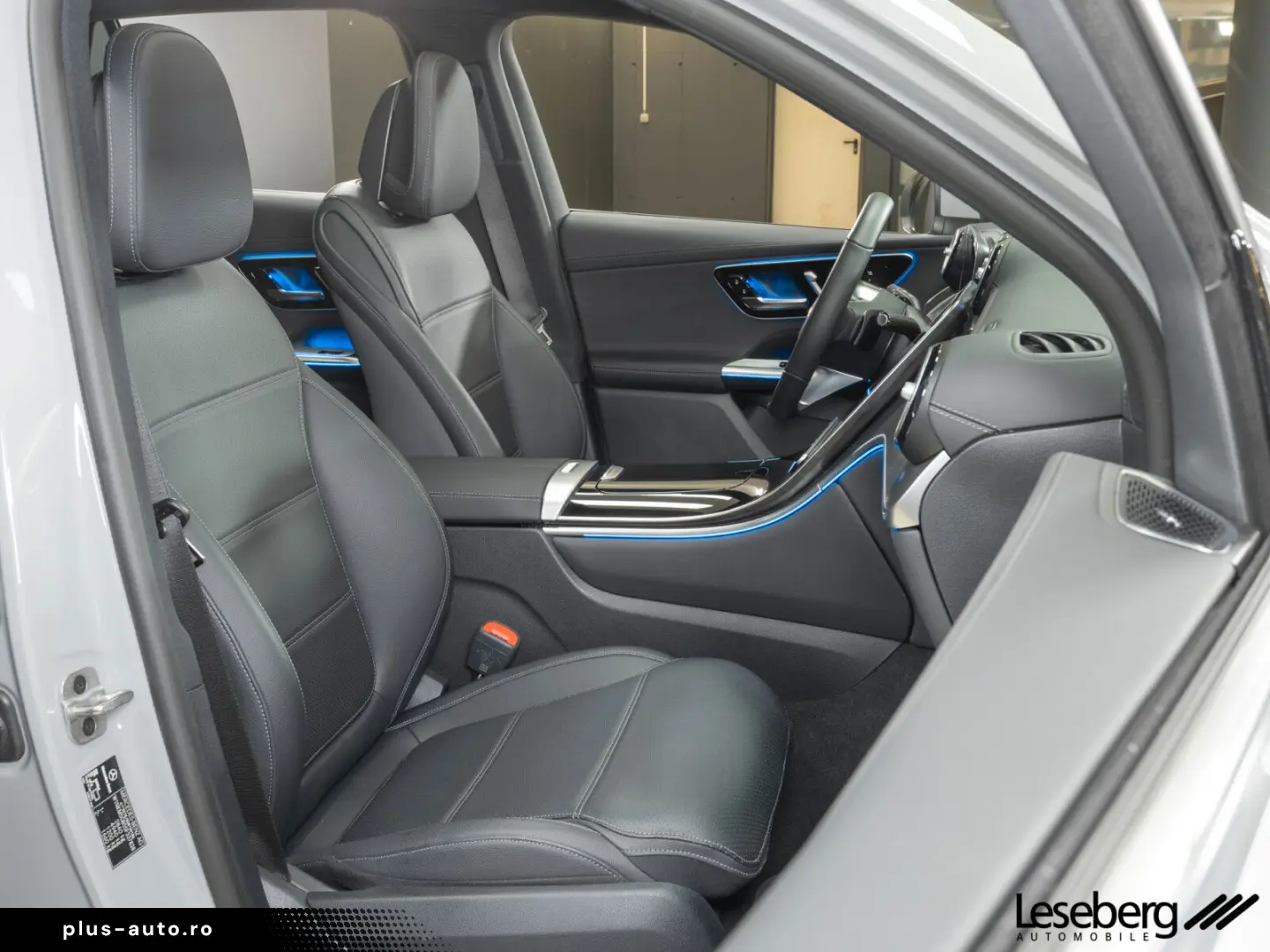 GLC 300 e 4M Avantgarde DIG.LIGHT AHK Pano HUD