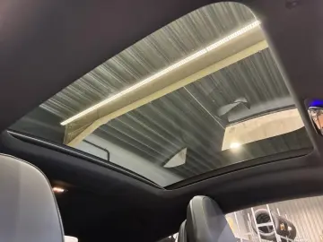 CLE 200 4M Coupé AMG Night Pano MBUX Ambiente