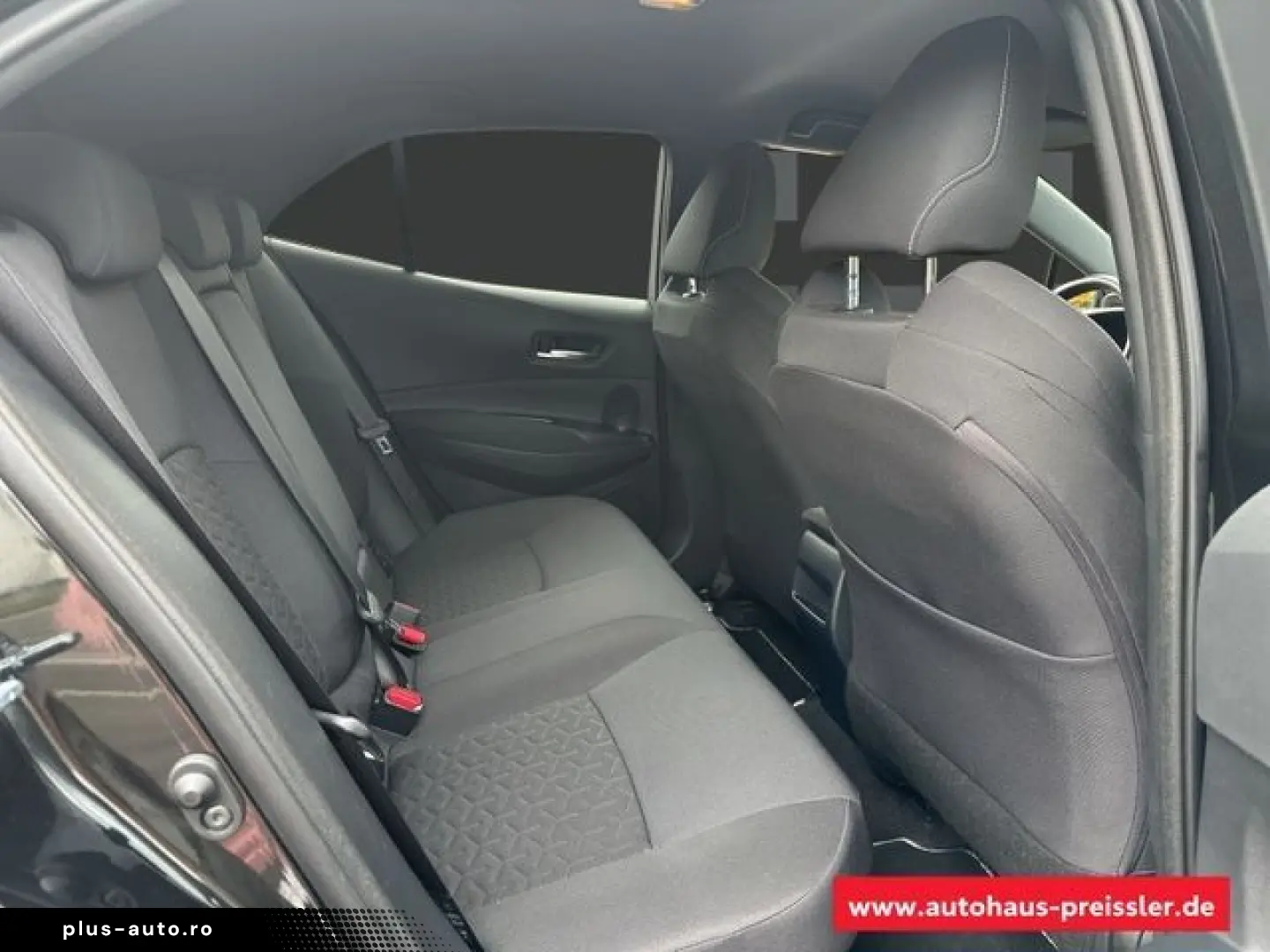 Corolla Hybrid Team D AHK Soundsystem LED Blendf