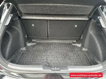 Corolla Hybrid Team D AHK Soundsystem LED Blendf