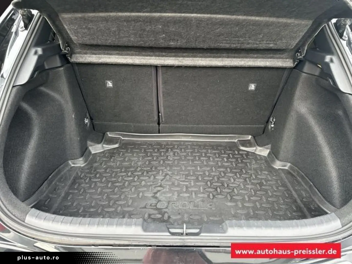 Corolla Hybrid Team D AHK Soundsystem LED Blendf