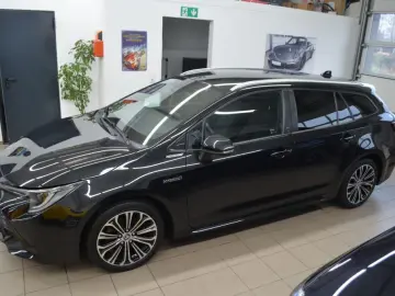 Corolla TS 1.8 Hybrid Team D  TECHNIK-PAKET PDC