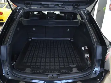 Corolla TS 1.8 Hybrid Team D  TECHNIK-PAKET PDC