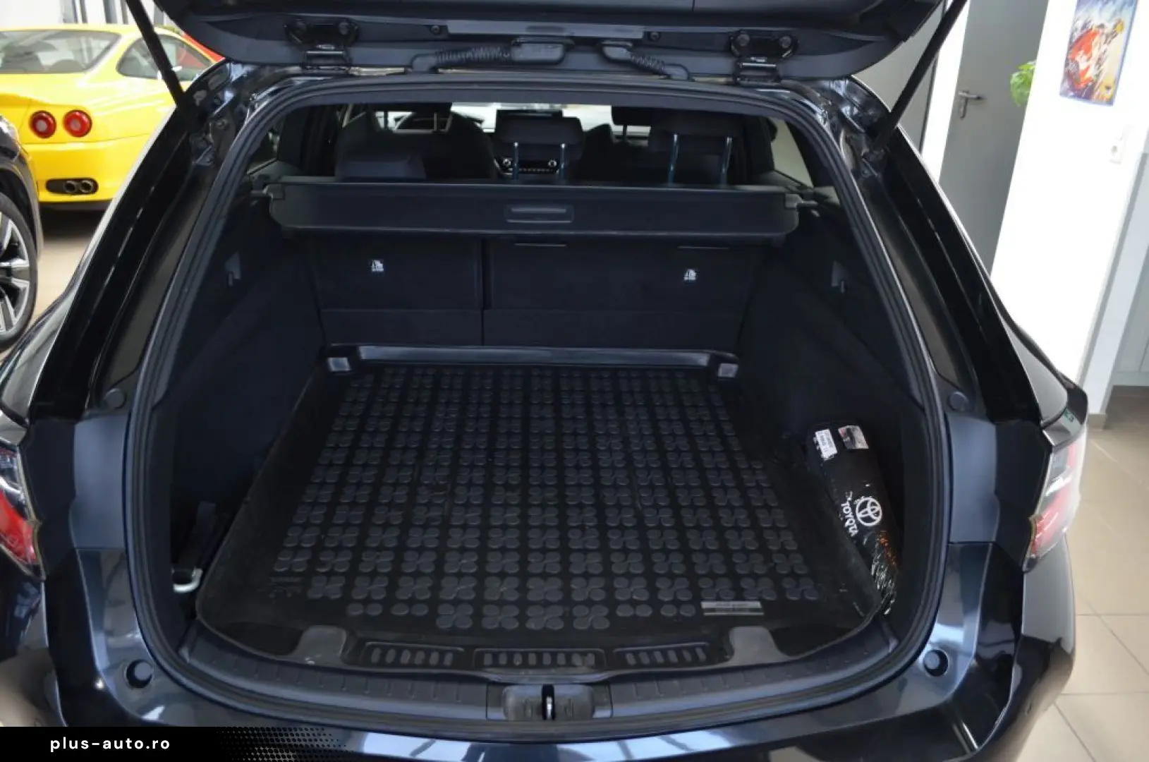 Corolla TS 1.8 Hybrid Team D  TECHNIK-PAKET PDC