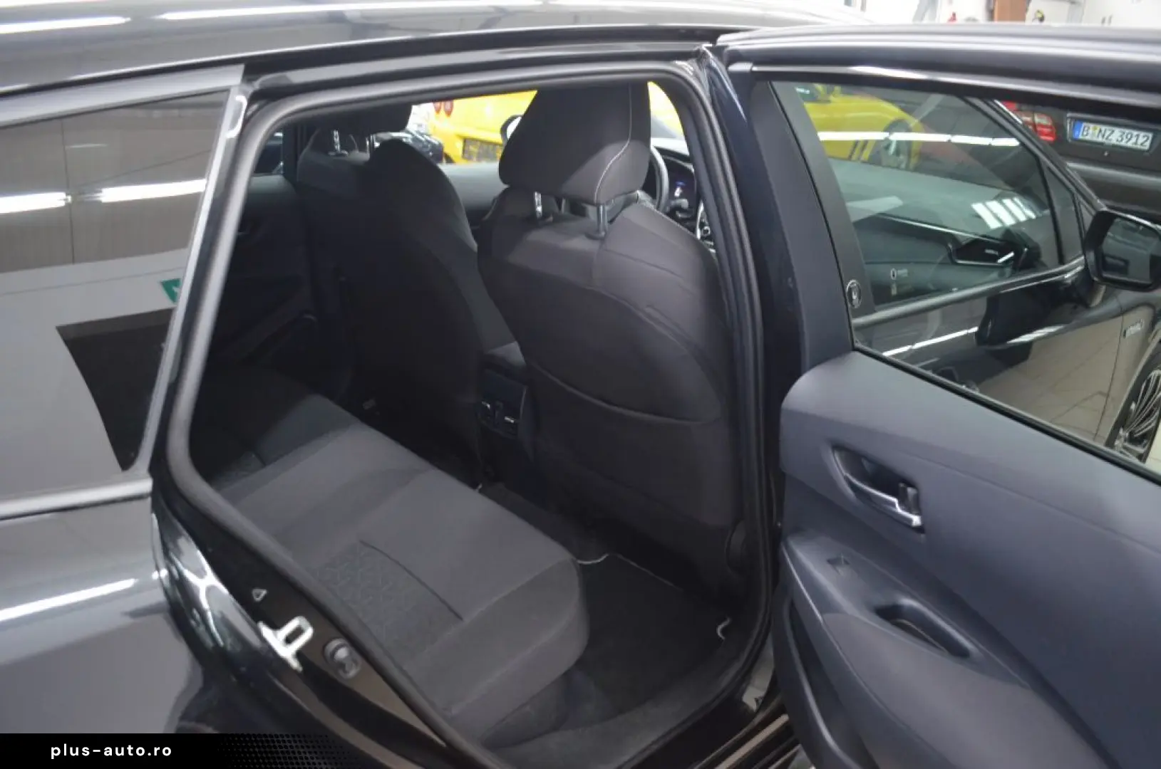 Corolla TS 1.8 Hybrid Team D  TECHNIK-PAKET PDC