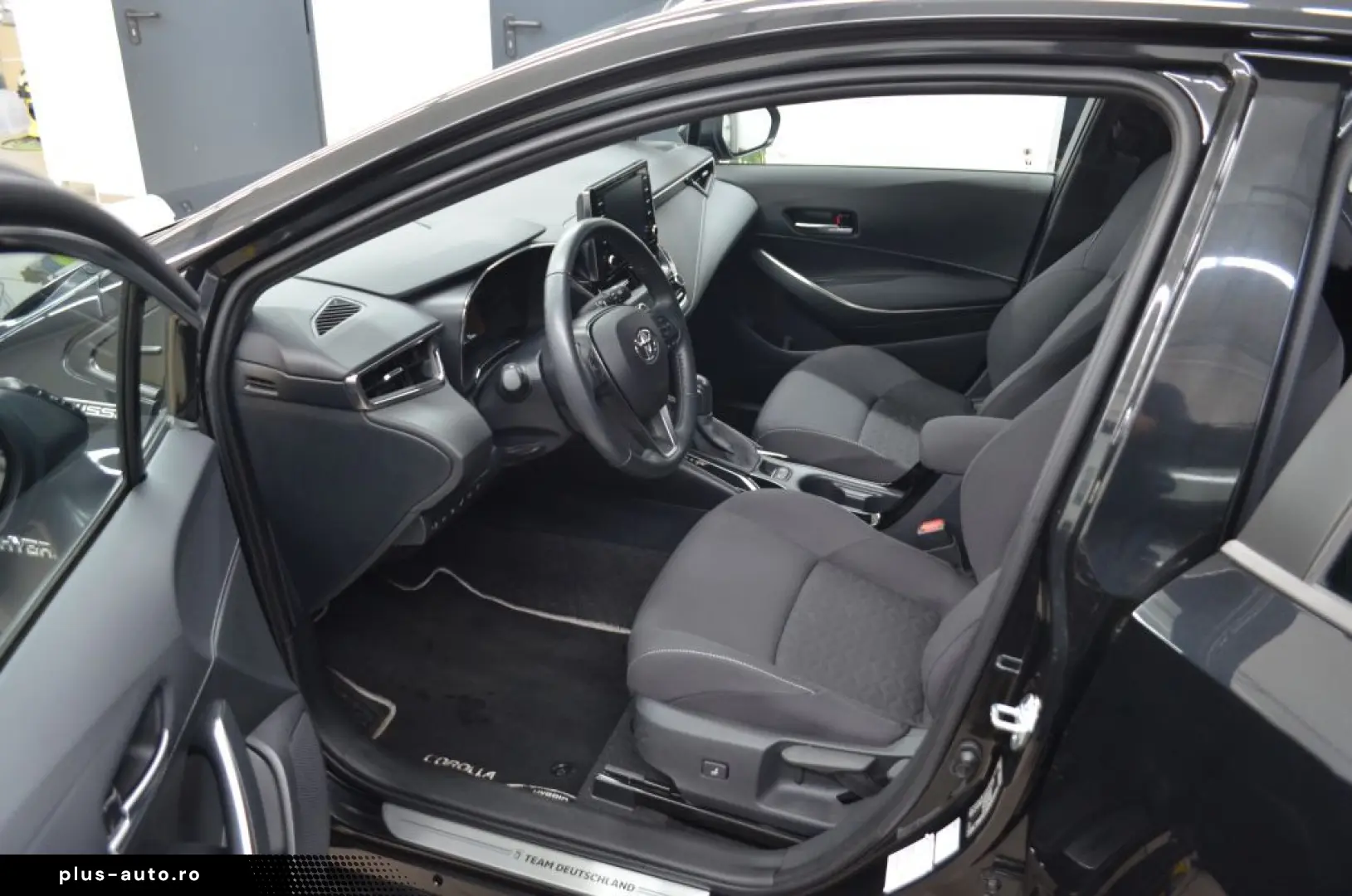 Corolla TS 1.8 Hybrid Team D  TECHNIK-PAKET PDC