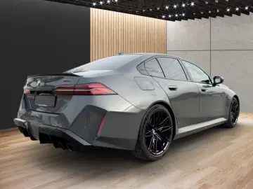 M5 Keramik-Bremse B&W Carbon M-Driver Panorama