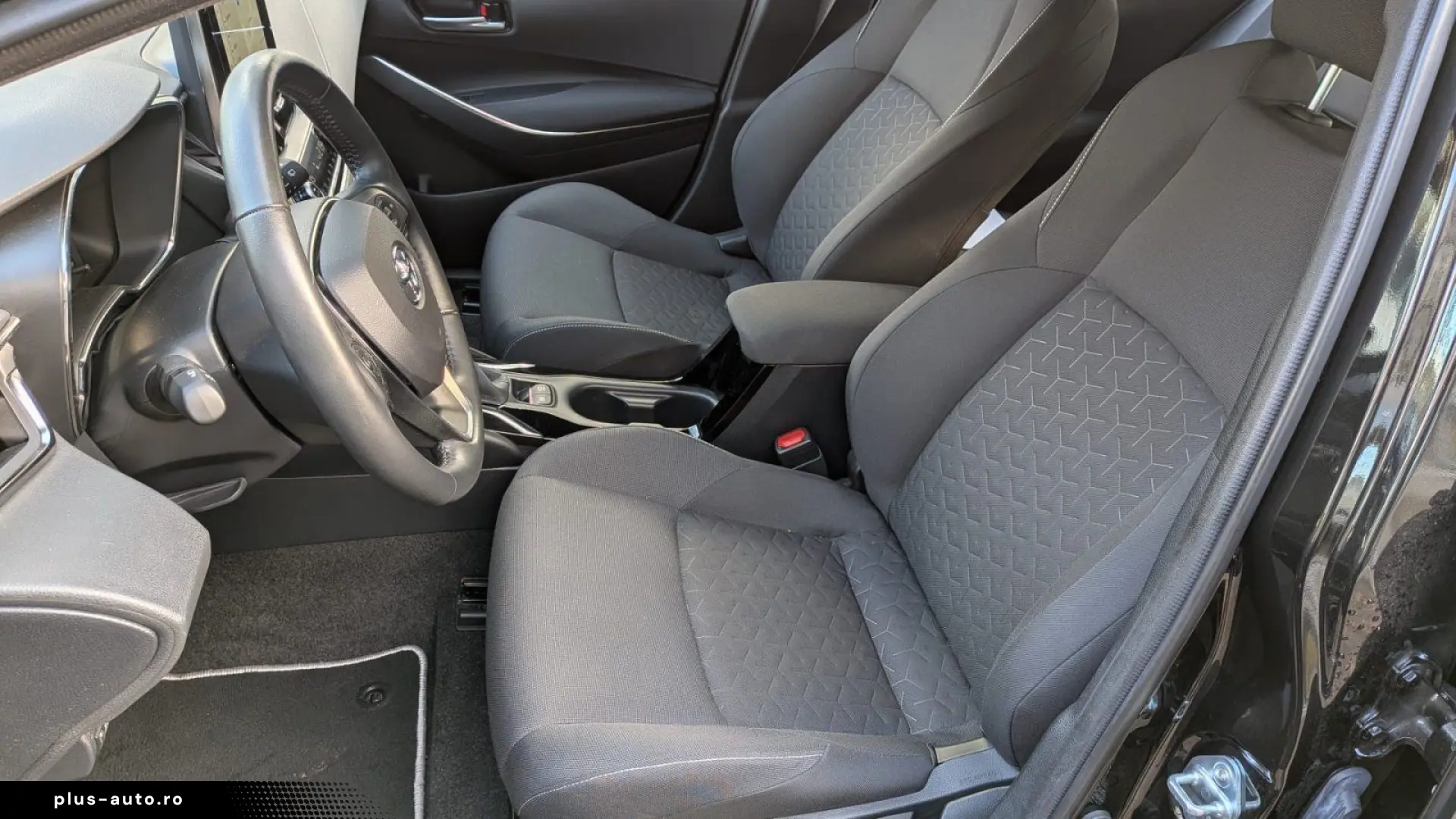 Corolla 1.8l Hybrid  Business Edition  Einparkse