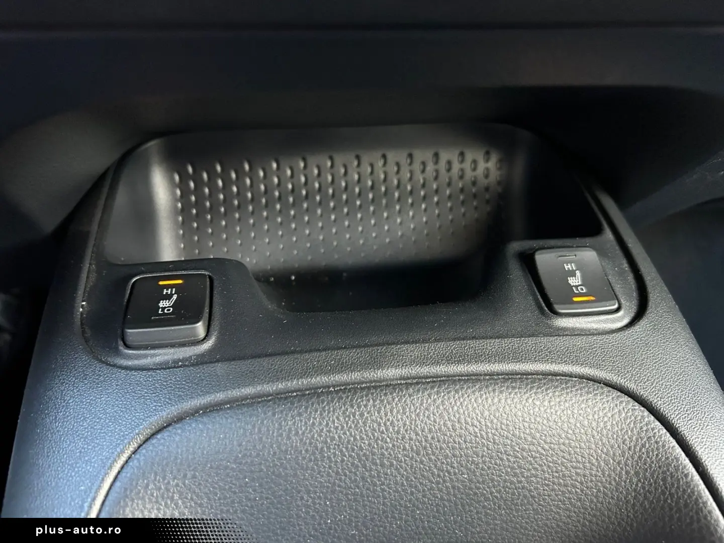 Corolla 1.8l Hybrid  Business Edition  Einparkse