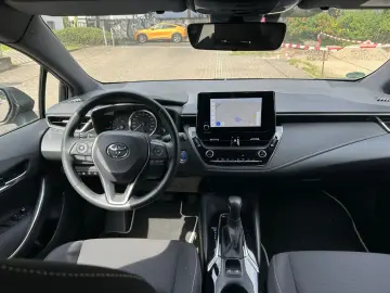 Corolla 1 8 Hybrid  Business Edition  WKR 1.HAND