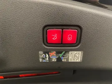 CLE 200 AMG Plus Pano STDHZG HUD 360 Totwink Mem