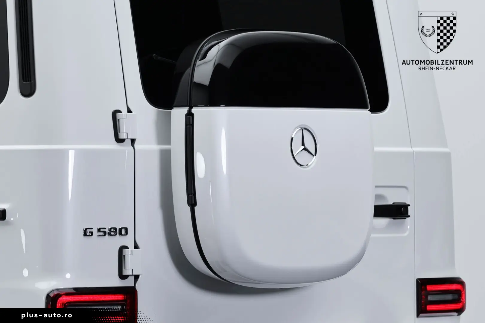 G 580 EQ EditionONE Superior Carbon RearSeat