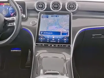 CLE 200 AMG Pano DLight Mem Tot Sound Manufaktur