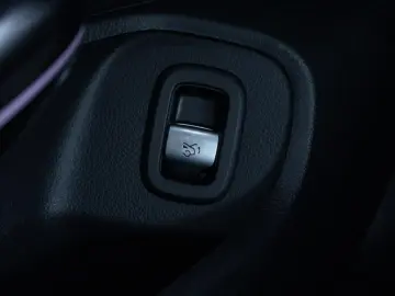 CLE 200 Coupé AMG-Sport Pano Memo Night Totw 20'