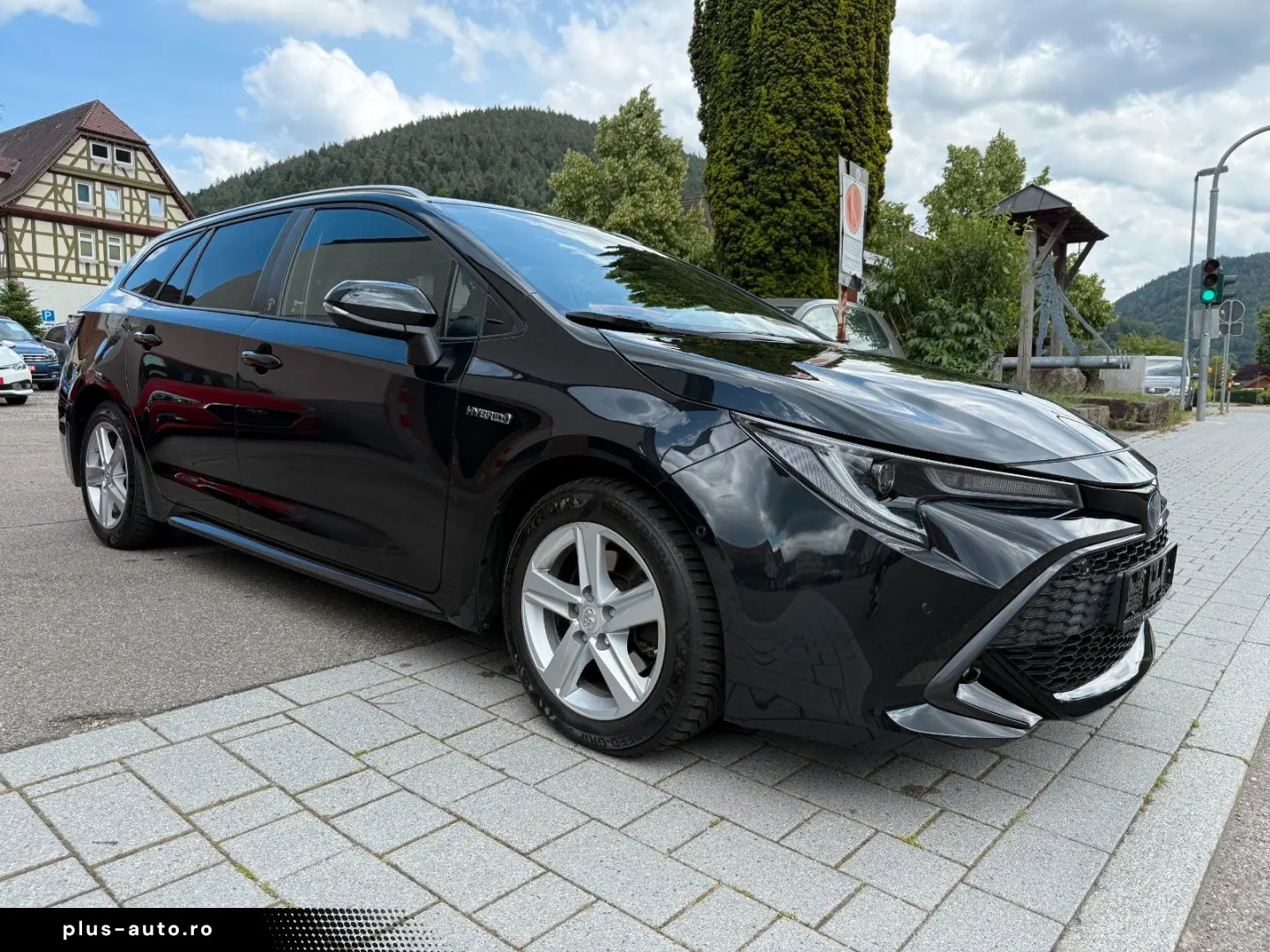 Corolla Touring Sports Hybrid Team D