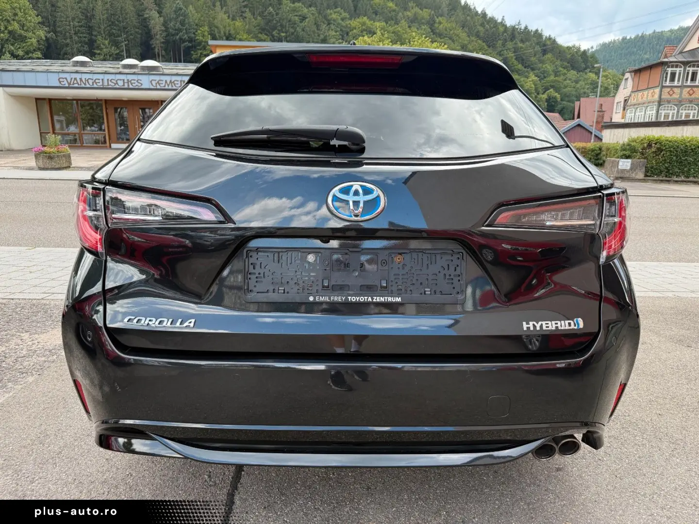 Corolla Touring Sports Hybrid Team D