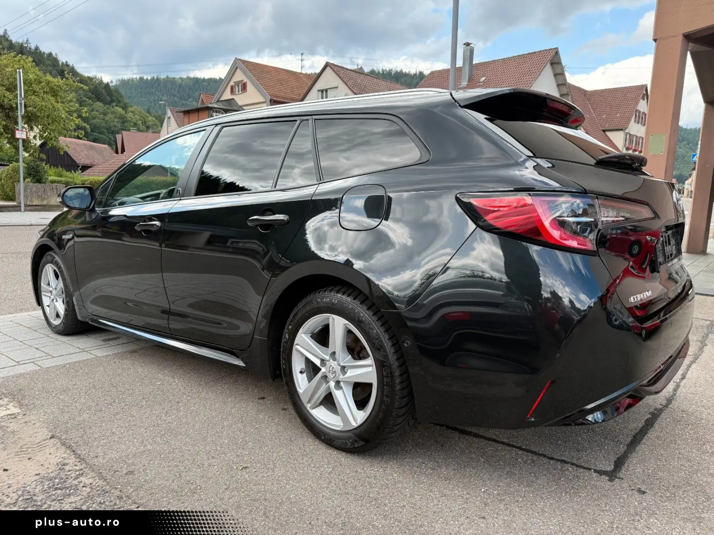 Corolla Touring Sports Hybrid Team D