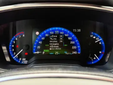 Corolla Touring Sports Hybrid Team D