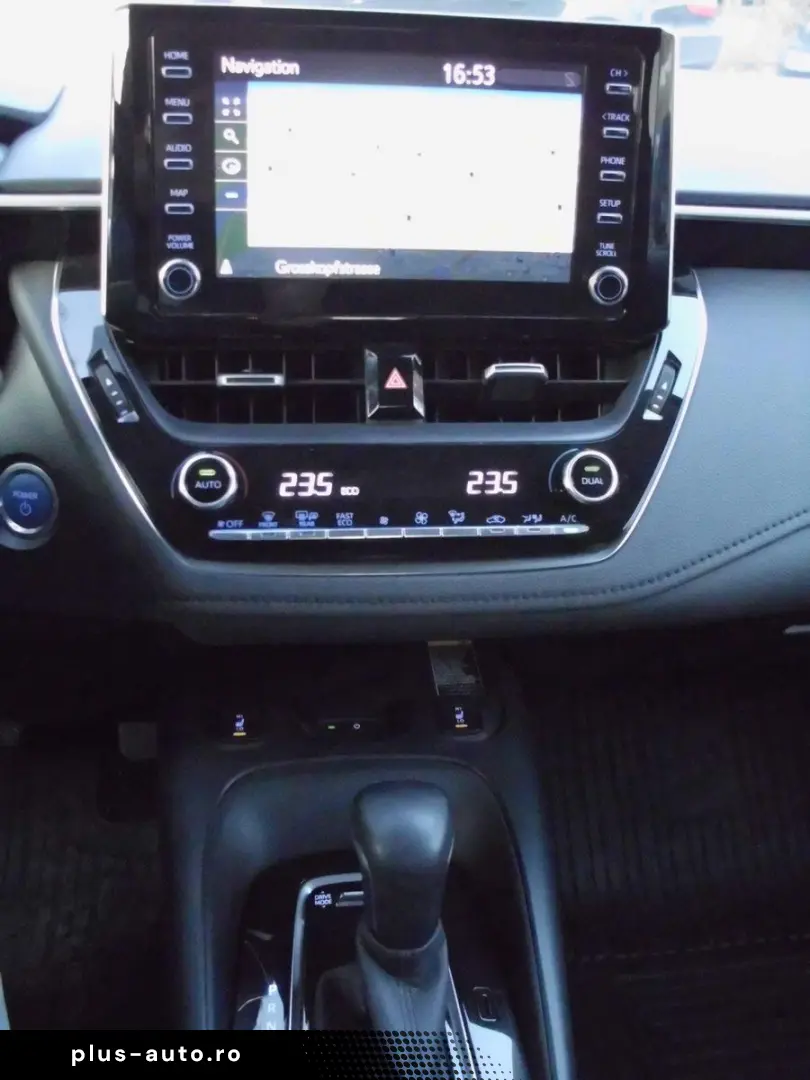 Corolla  Hybrid Team D