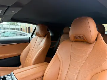 840 Baureihe 8 Cabrio 840 i xDrive M Sport