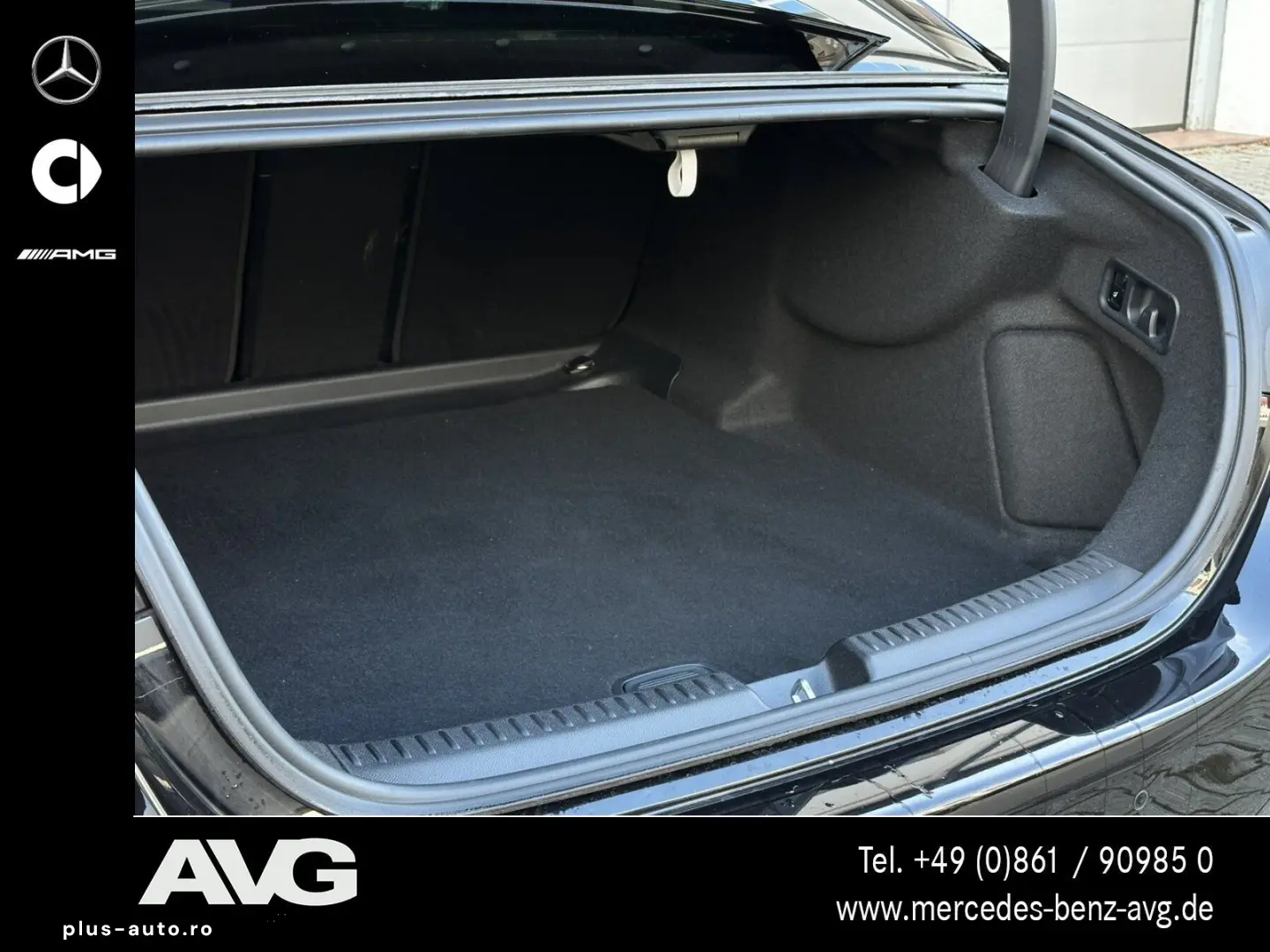 E 220 d 4M Exclusive-Premium Pano AHK Distr Burm