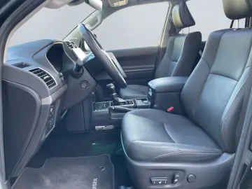 Land Cruiser 2.8 D-4D Automatik TEC-Edition  AHK