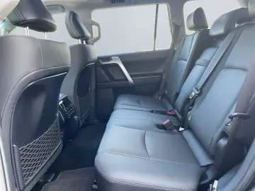 Land Cruiser 2.8 D-4D Automatik TEC-Edition  AHK