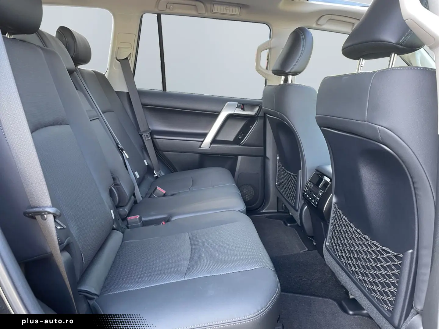 Land Cruiser 2.8 D-4D Automatik TEC-Edition  AHK