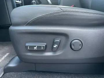 Land Cruiser 2.8 D-4D Automatik TEC-Edition  AHK