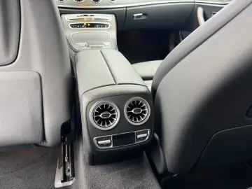 E 53 AMG E -Klasse Coupe E 53 AMG 4Matic