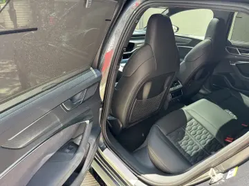 Audi RS6 Performance in stoc Bucuresti