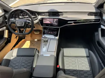 Audi RS6 Performance in stoc Bucuresti