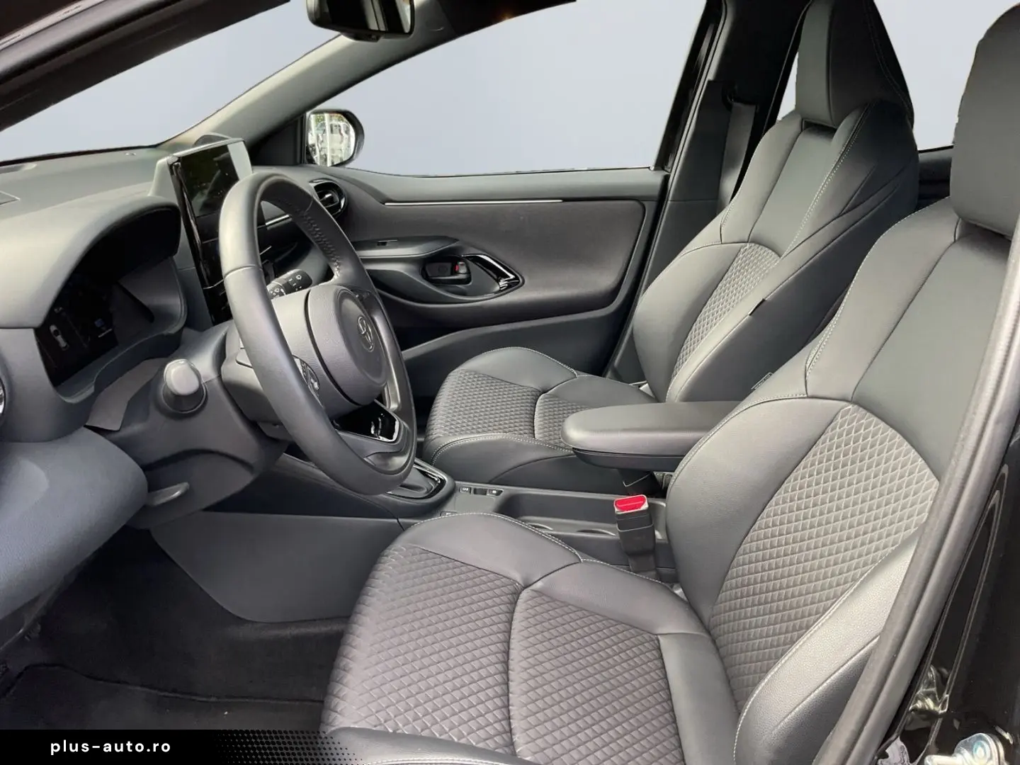 Yaris Hybrid 130 1.5 Style  LED ACC CAM SHZ Navi