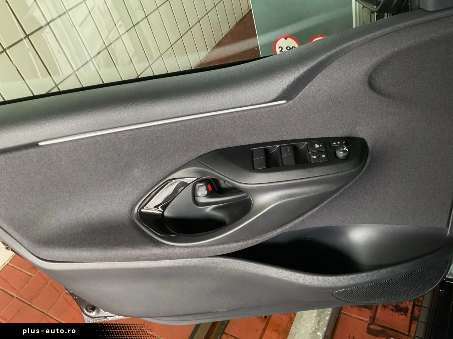 Yaris Hybrid 130 1.5 Style  LED ACC CAM SHZ Navi