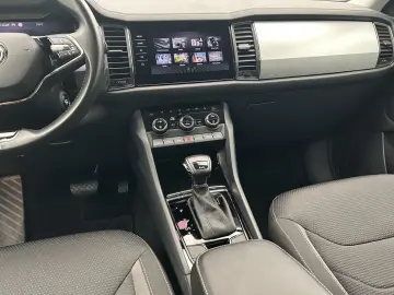 Kodiaq Ambition 2.0 TDI 4x4 NAVI AHK KAM SHZ MAT