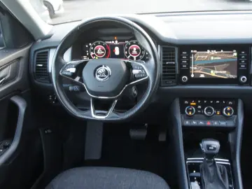 Kodiaq Clever DSG ACC NAV PDC LED APP WIPA