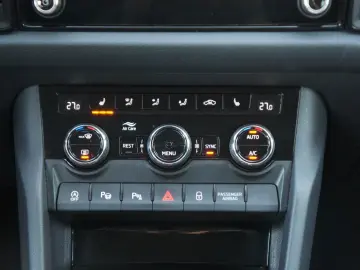 Kodiaq Clever DSG ACC NAV PDC LED APP WIPA